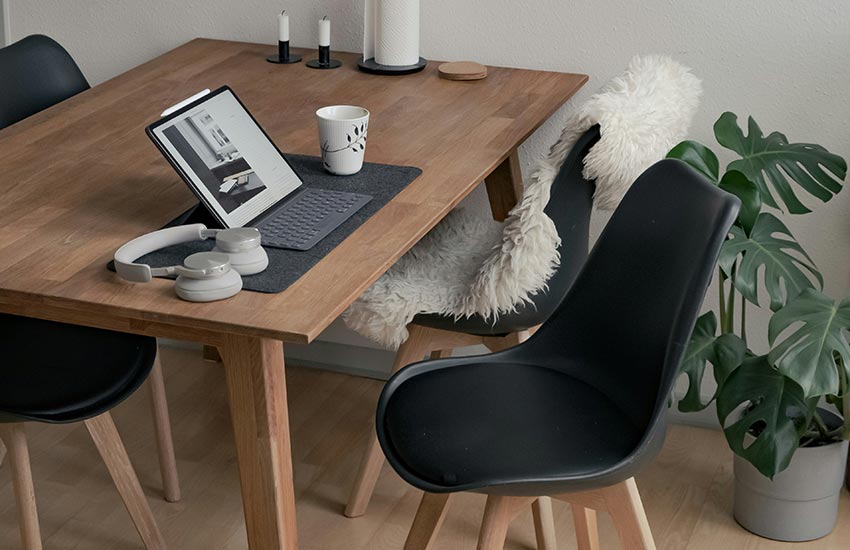 The power of visuals: infographics in sales pages